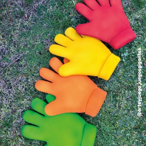 Manoplas con piezas - Image 2